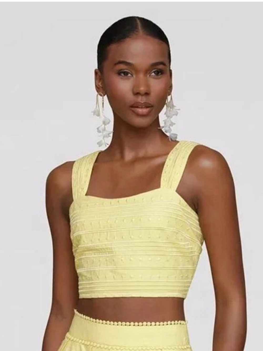 Avec Les Filles Pale Yellow Textured Square-Neck Crop Top